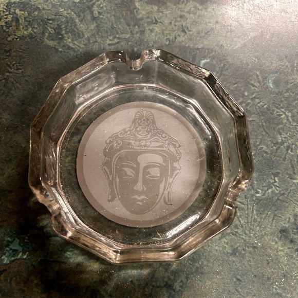 Neiman Marcus Accessories - Neiman Marcus Asian Luminescent Ash Tray